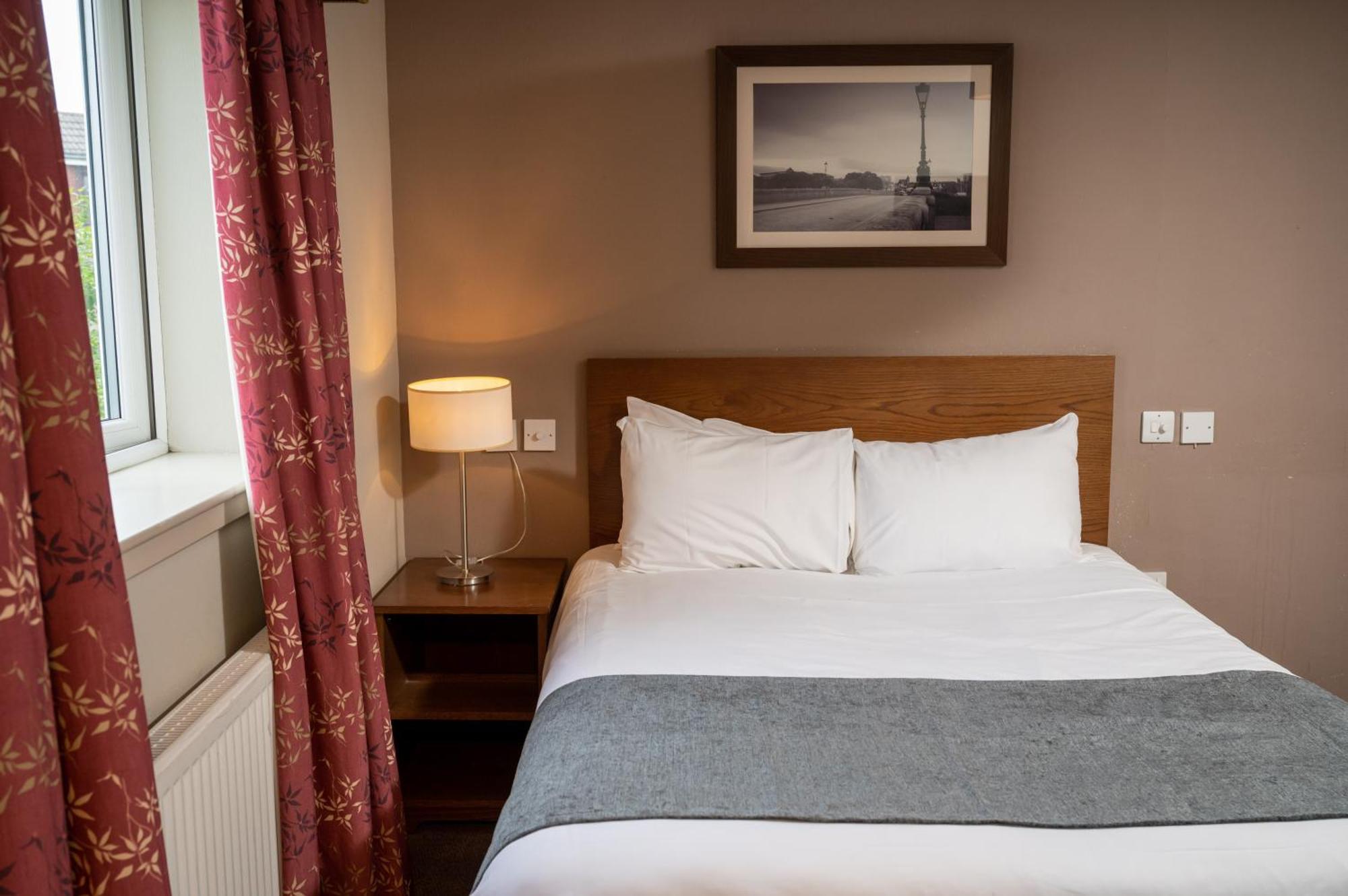 Wellington Hotel By Greene King Inns Aberdeen Exteriör bild